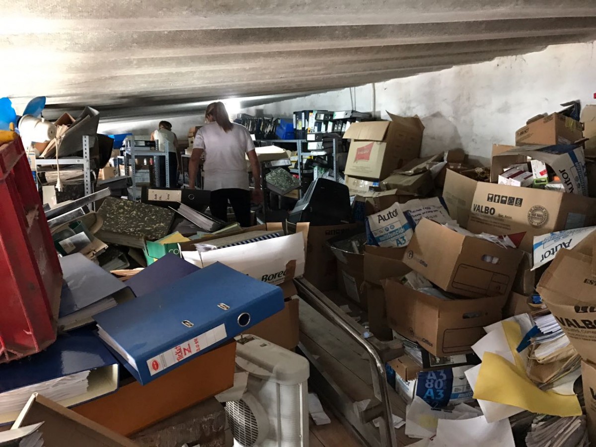 Denunciaron  estado lamentable de archivos de la Cooperativa de Energía Eléctrica