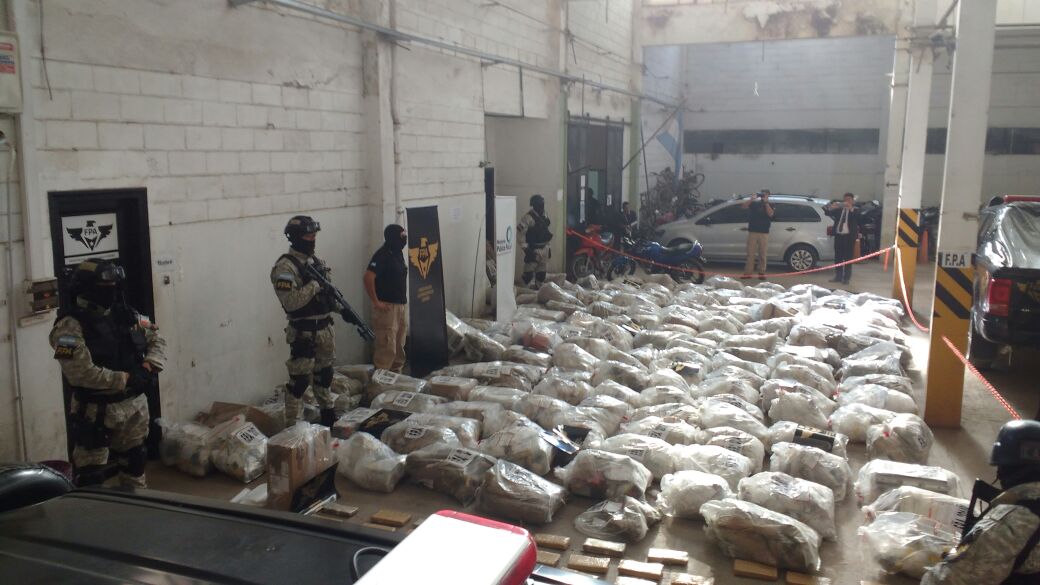 Destruyeron gran cantidad de droga incautada por la FPA en toda la provincia