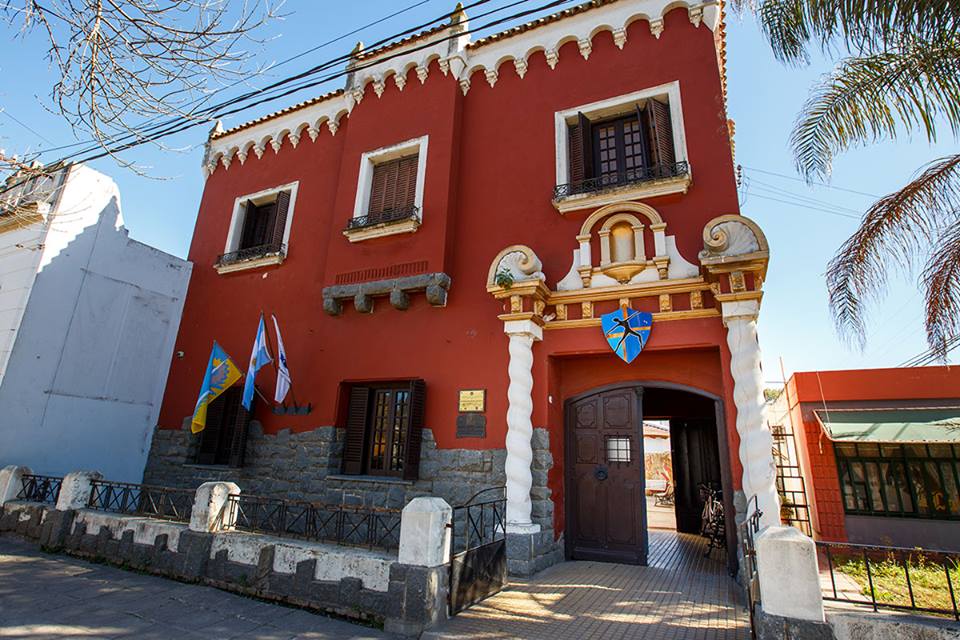 Talleres culturales en el Colegio de Arte