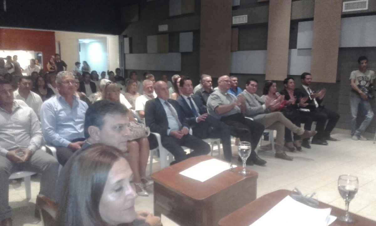Con pocos anuncios, Chiocarello inauguró el período legislativo