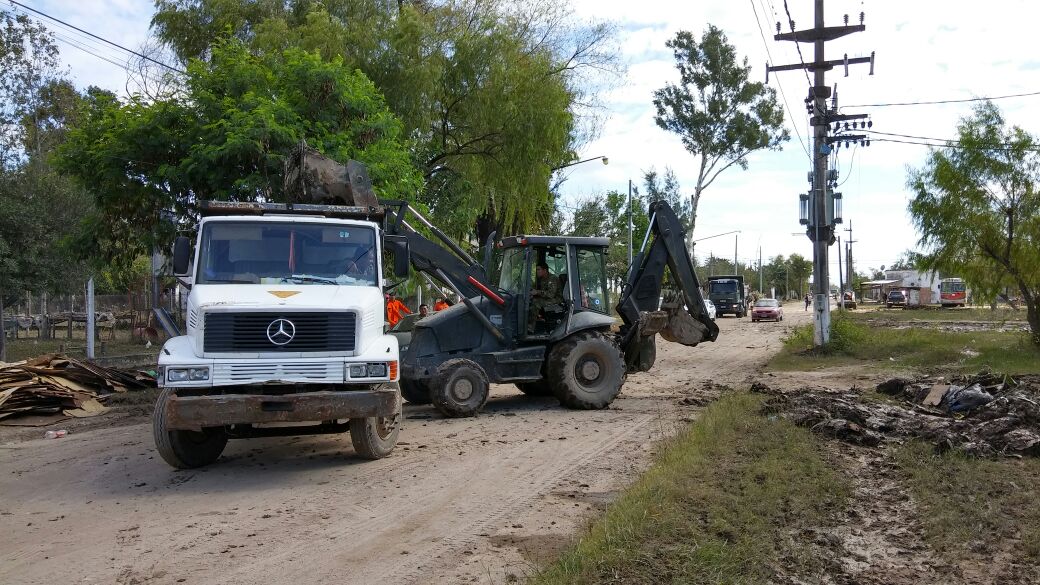 Ayuda de la región para inundados de Tucumán