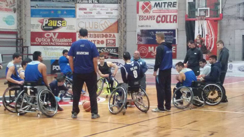 La Selección Nacional de Basquet sobre Silla de Ruedas entrena en Las Varillas