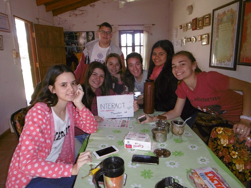 Interact Solidario