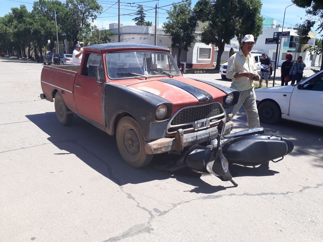 Choque en la zona céntrica. Un  herido