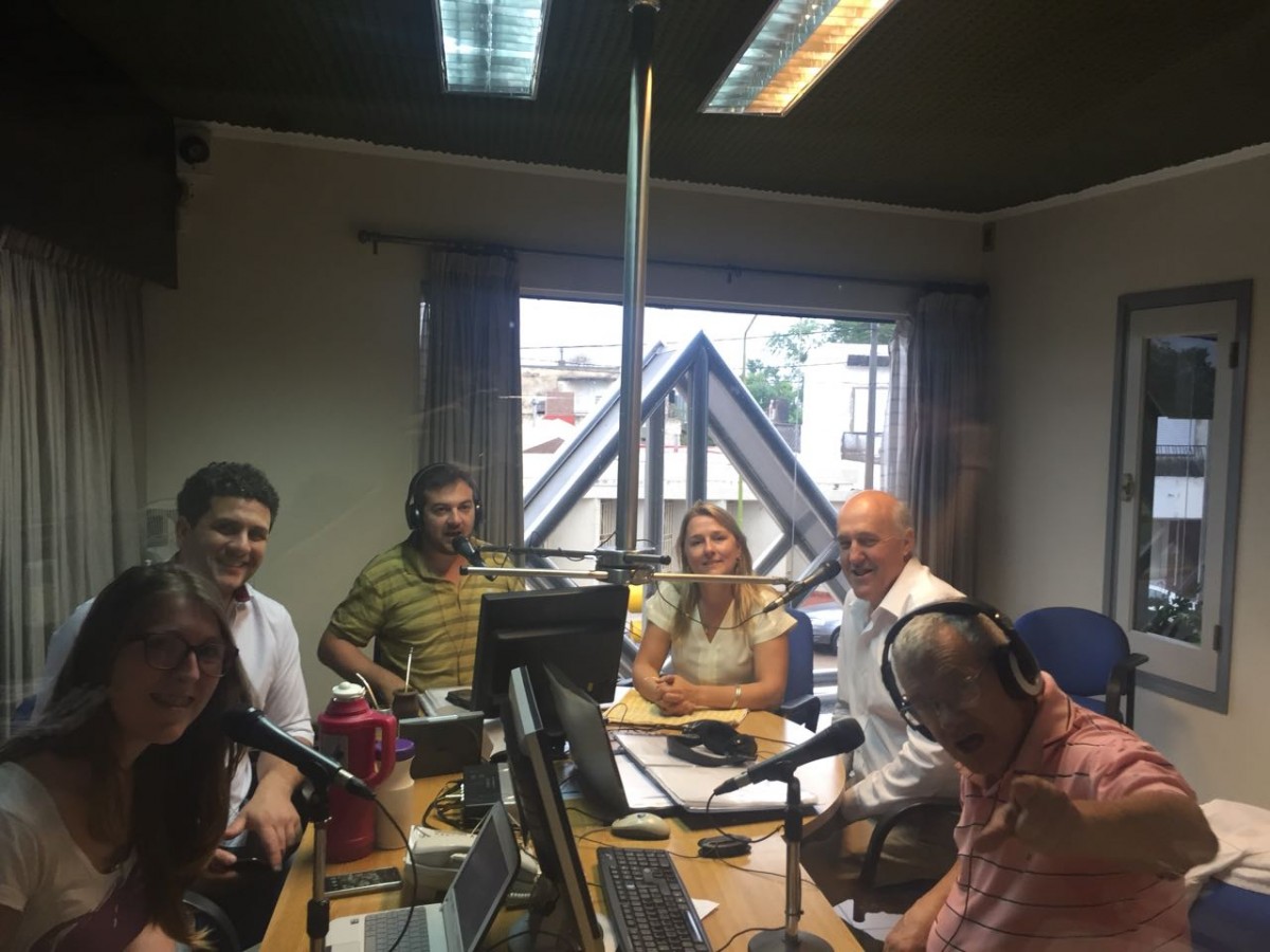 Visita de Navidad a FM Identidad