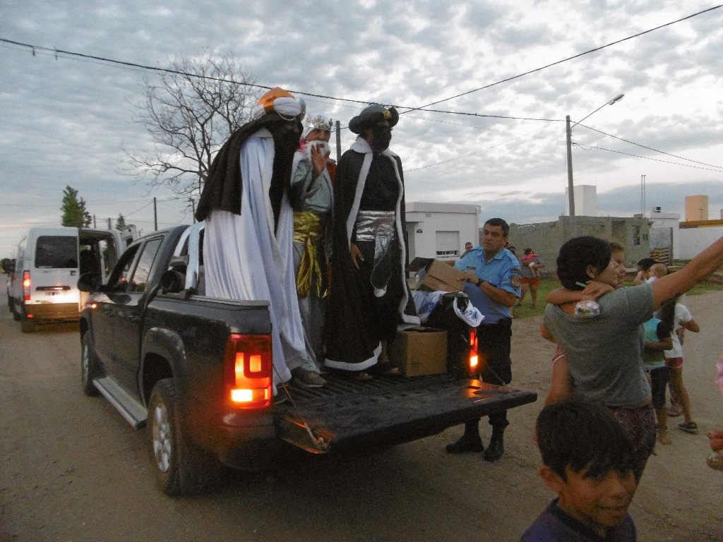 Los Reyes Magos recorrieron las calles de la ciudad. Los números ganadores