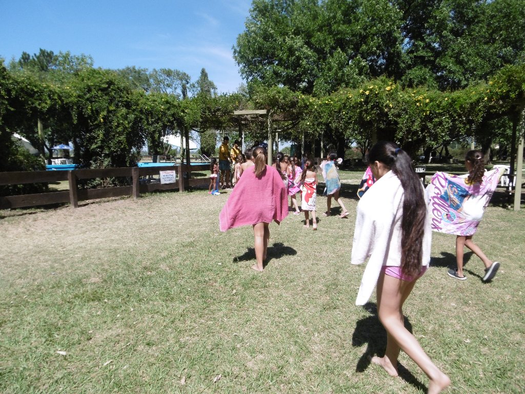 Escuela Municipal de Verano a full.