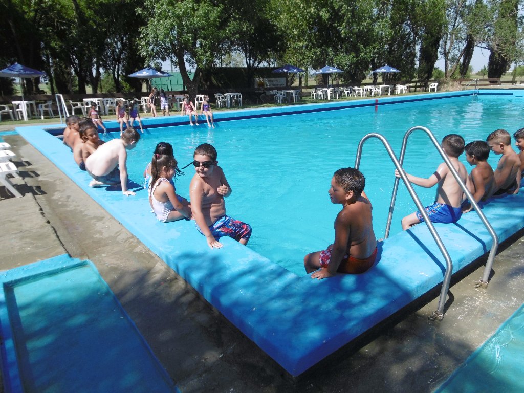 Escuela Municipal de Verano a full.