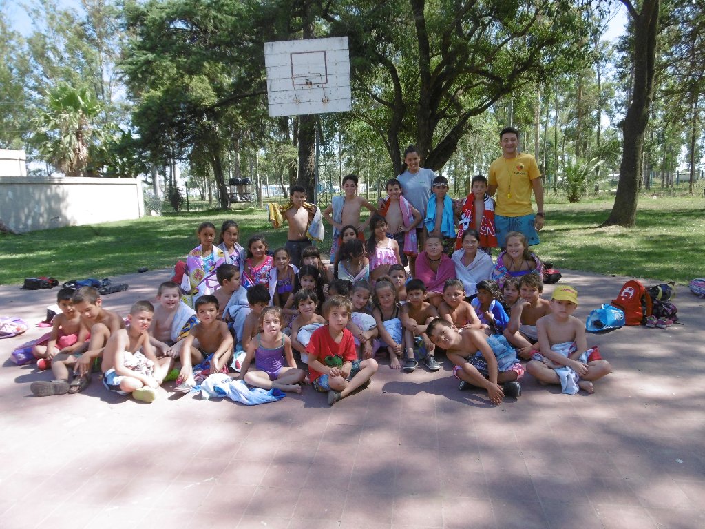 Escuela Municipal de Verano a full.