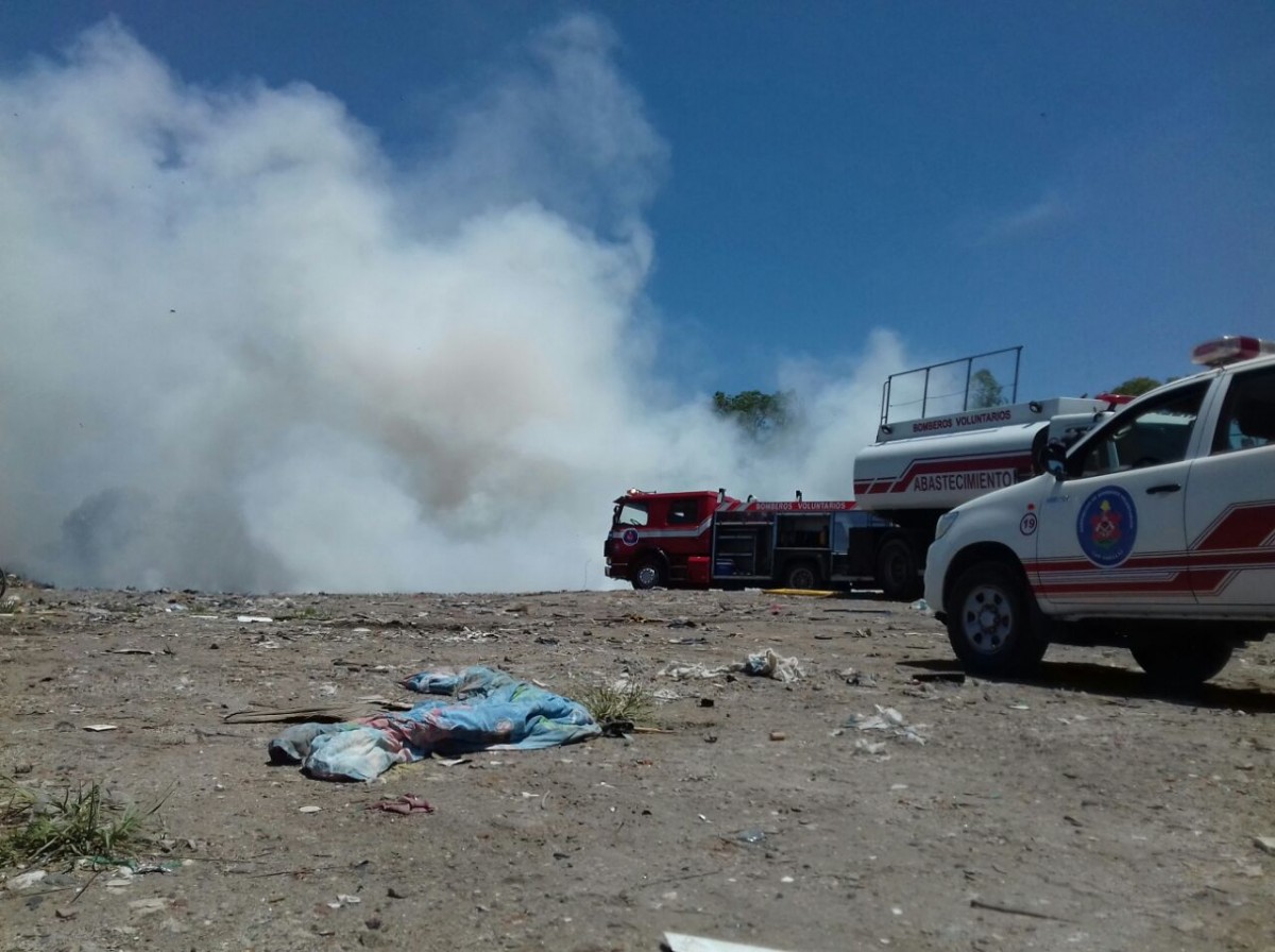 Otra vez fuego en el Basural Norte
