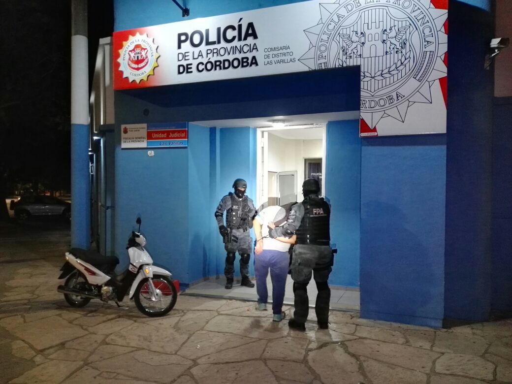 Dos detenidos en procedimiento antinarcóticos en Las Varillas