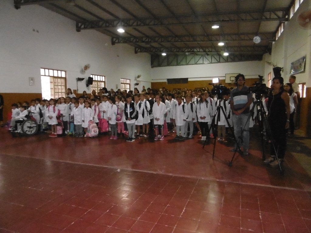 Chiocarello inauguró el período lectivo 2018 en la Escuela Rivadavia