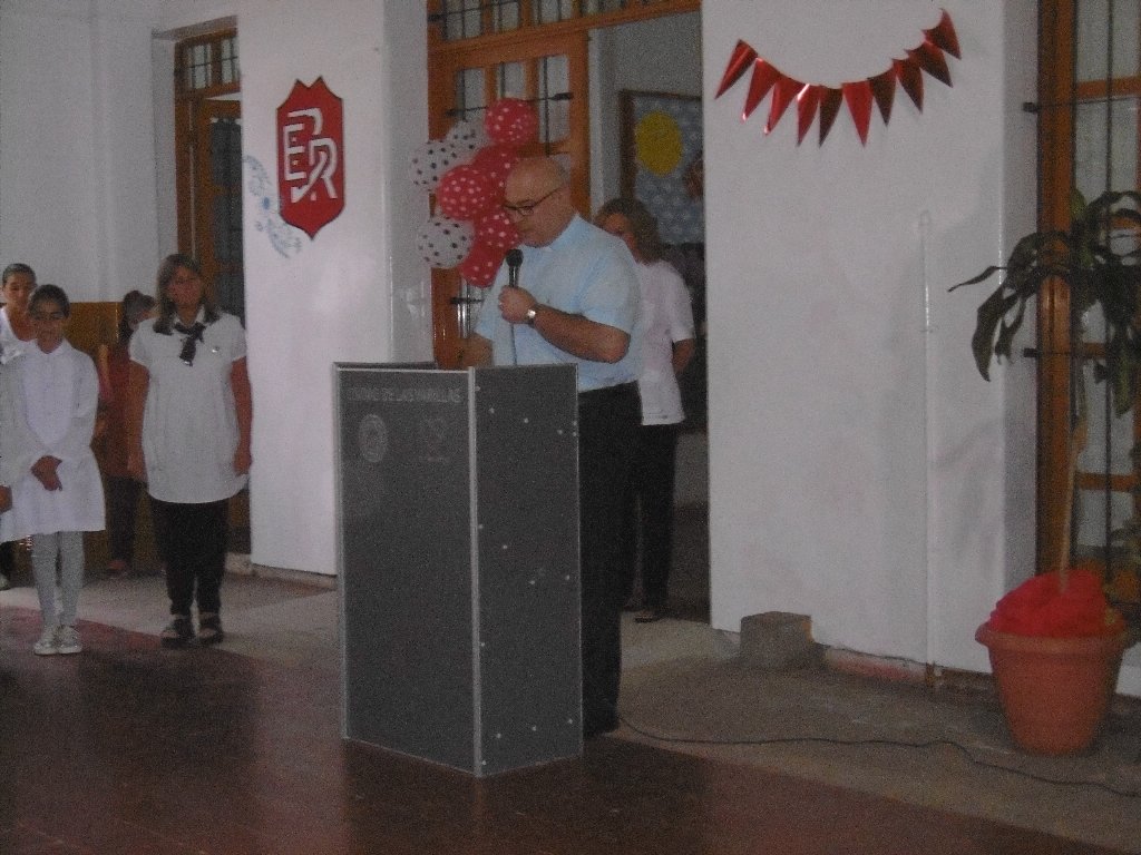Chiocarello inauguró el período lectivo 2018 en la Escuela Rivadavia