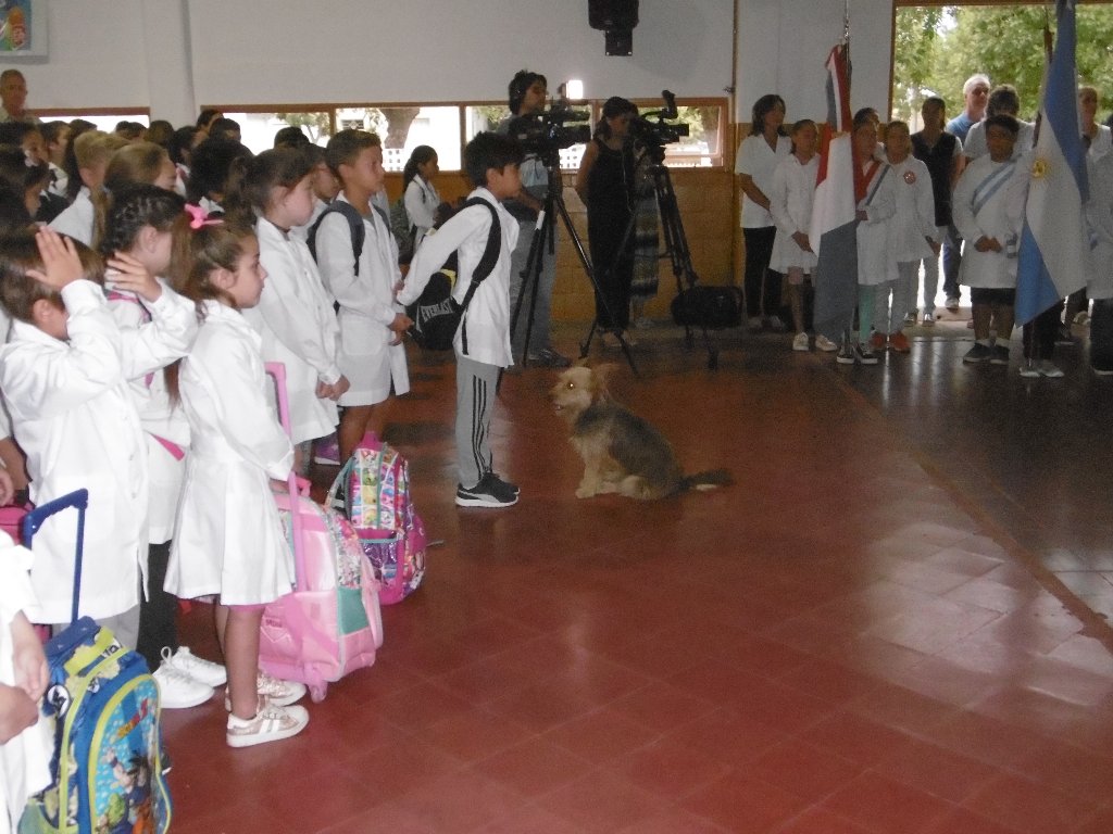 Chiocarello inauguró el período lectivo 2018 en la Escuela Rivadavia