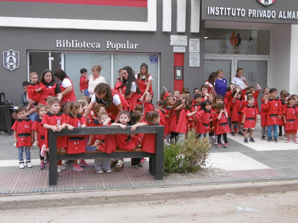 Empezaron las clases en el Instituto Privado Almafuerte e inauguraron nueva sala