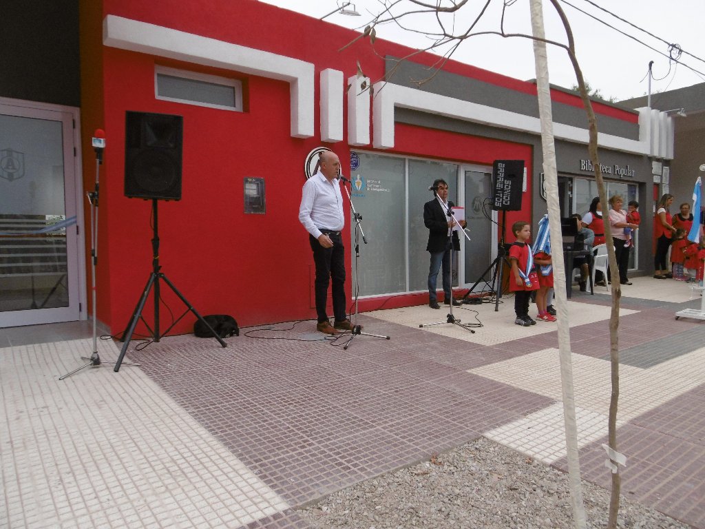 Empezaron las clases en el Instituto Privado Almafuerte e inauguraron nueva sala
