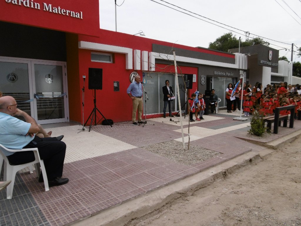 Empezaron las clases en el Instituto Privado Almafuerte e inauguraron nueva sala