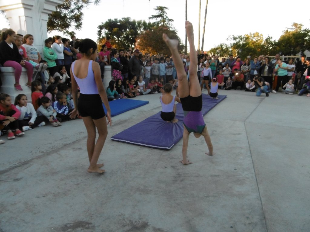 Exitosa edición de Mujeres al Frente en Plaza Independencia. Imágenes
