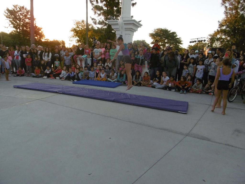 Exitosa edición de Mujeres al Frente en Plaza Independencia. Imágenes