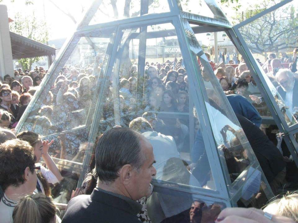 Historia de la Pirámide de la Plazoleta del Bicentenario – Entrevista con el ex intendente J. P. Rujinsky (Audio)
