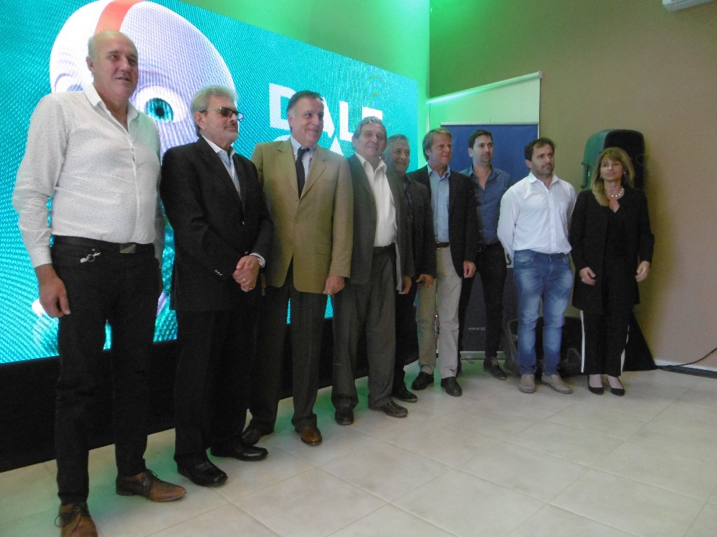Presentaron en Las Varas línea de créditos para el gas natural