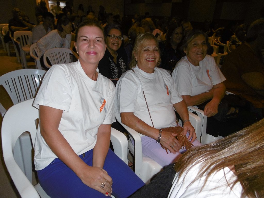 Reconocimientos a mujeres emprendedoras de la ciudad
