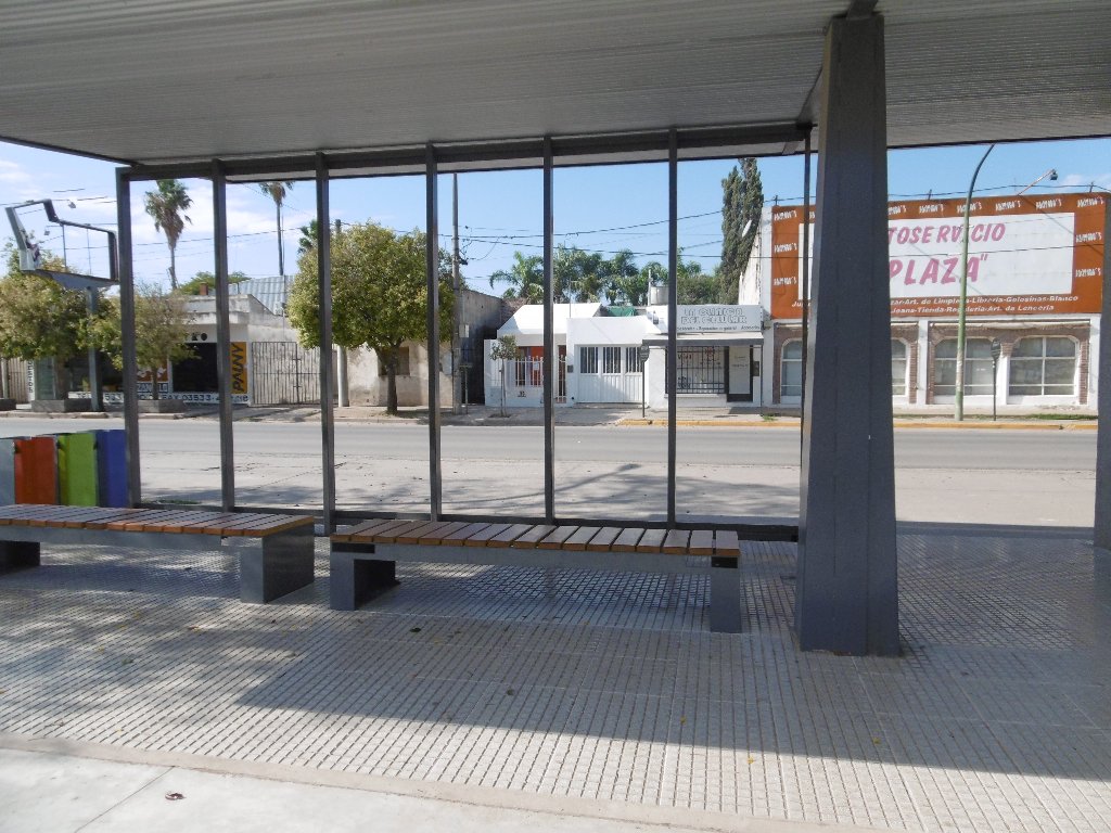 Comenzó el cerramiento de la garita de Plaza Independencia