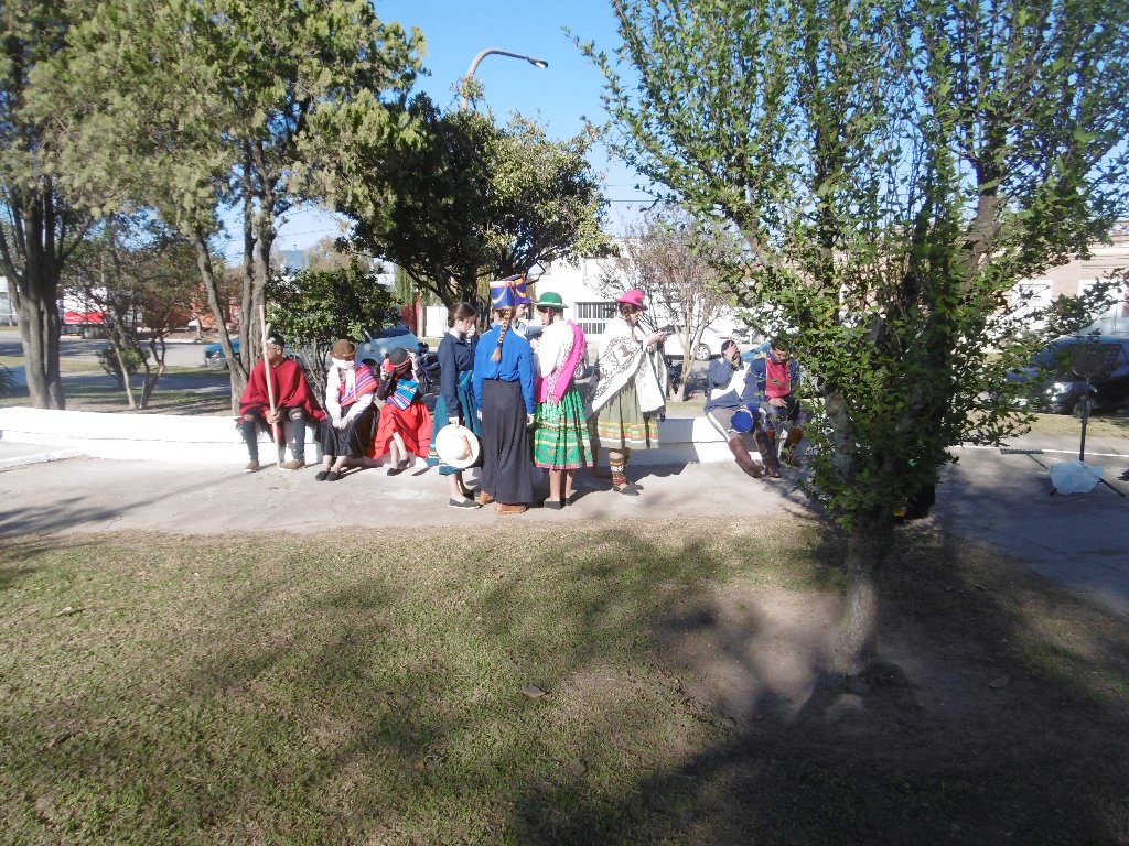 Evocación de la Revolución de 1810 en Plaza 25 de Mayo