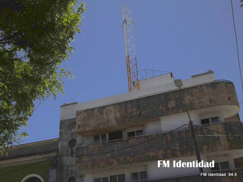 Vecinos están firmando un  petitorio para que no se instale una antena de telefonía celular en un  edificio céntrico