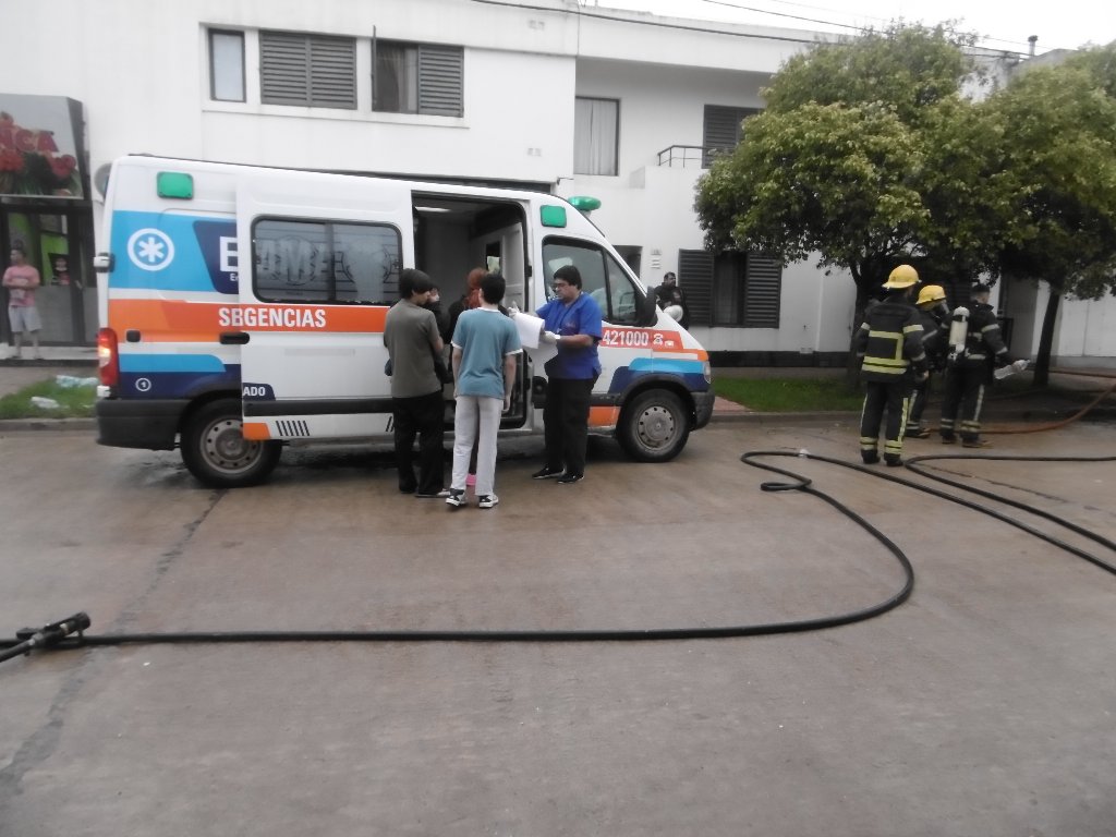 Se incendió un departamento en calle La Rioja