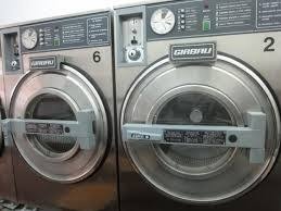 Lavanderías desbordadas debido al mal clima reinante