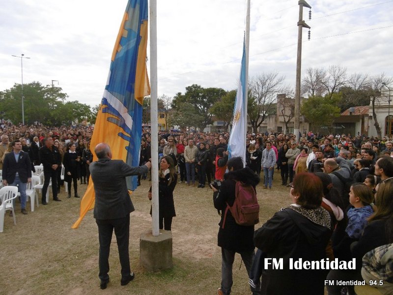 Celebración Día de la Bandera en Las Varillas-Imágenes