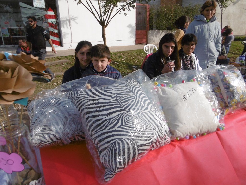 Exitosa Expoferia en Barrio Alfonsín-Imágenes
