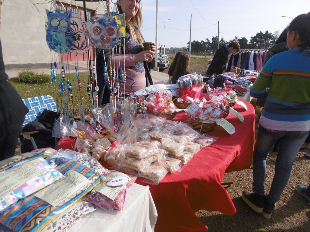 Exitosa Expoferia en Barrio Alfonsín-Imágenes