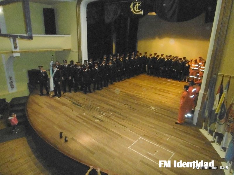 Gonzalo Farías nuevo abanderado de los Bomberos y Mérito Bomberil