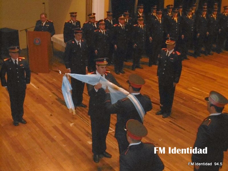 Gonzalo Farías nuevo abanderado de los Bomberos y Mérito Bomberil