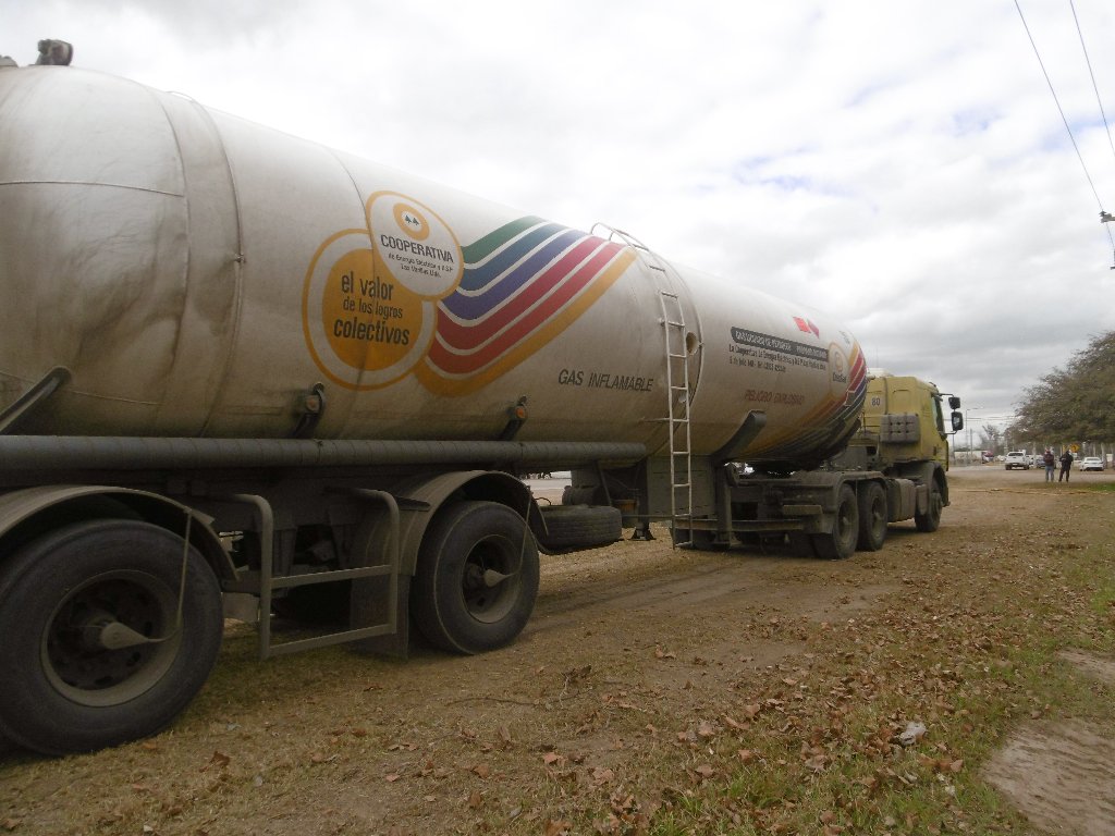 Simulacro de desastre en la planta de gas cooperativo