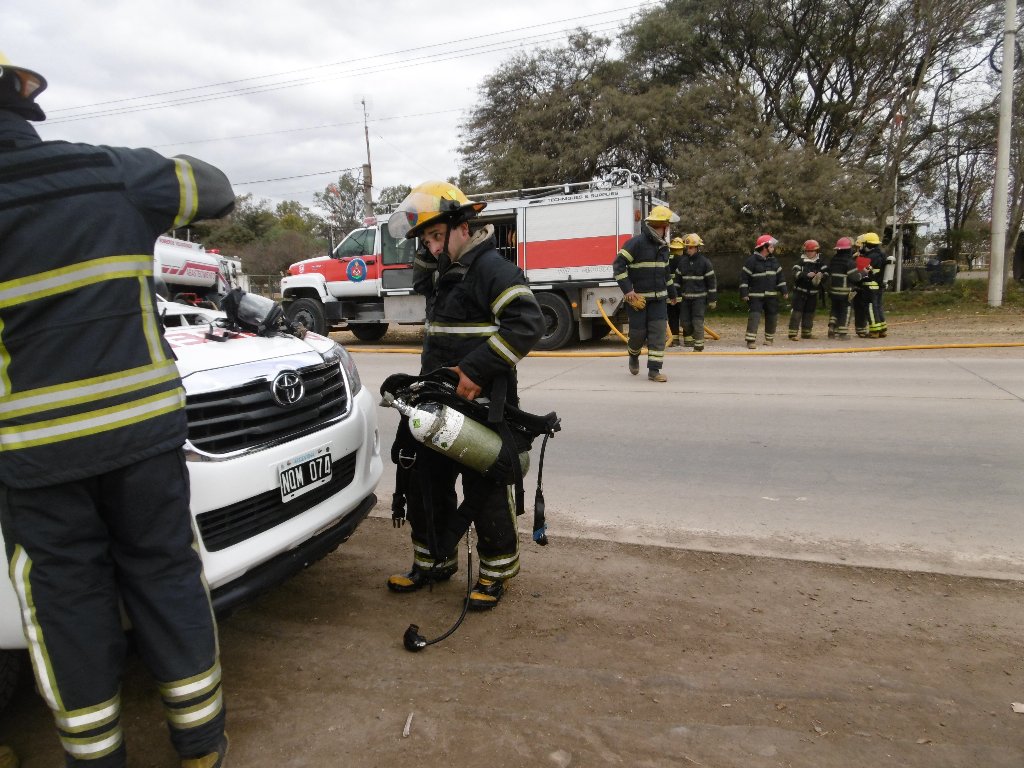 Simulacro de desastre en la planta de gas cooperativo