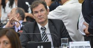 Bee Sellares:  EPEC da pérdidas porque “es una central de devolución de favores”: