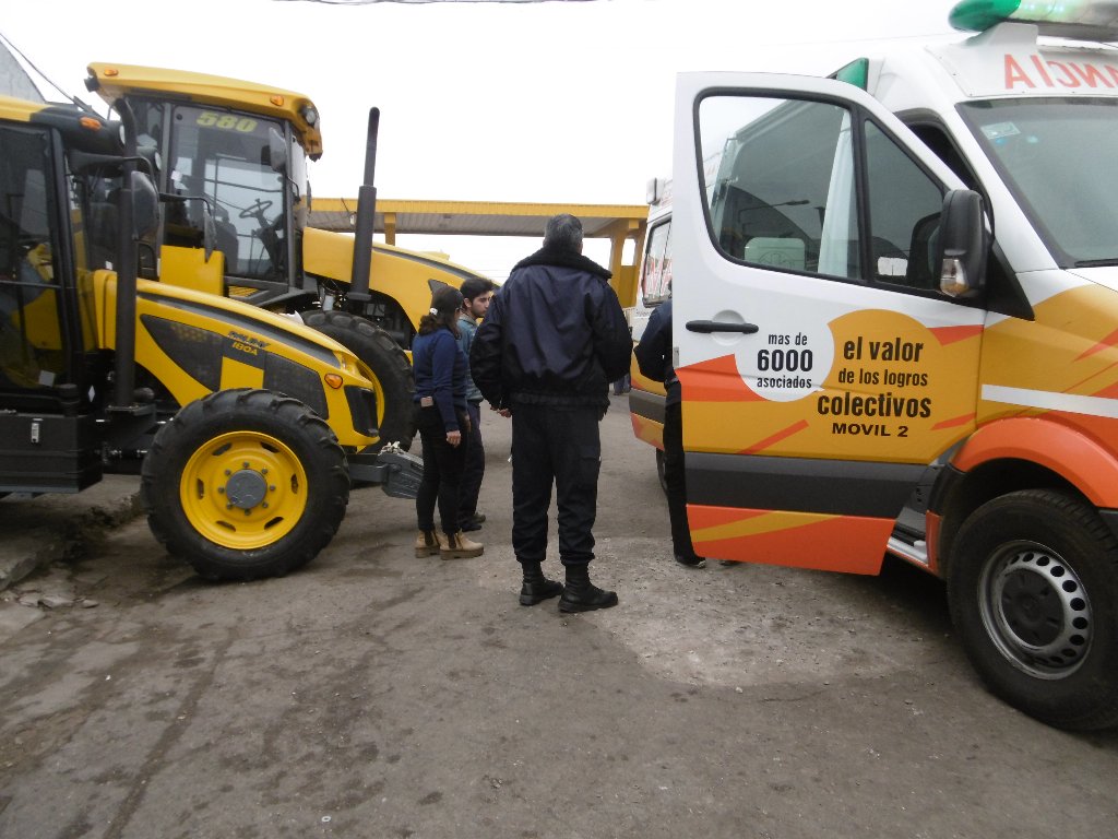 Bomberos  sofocaron rápidamente un  incendio en una sección de Pauny
