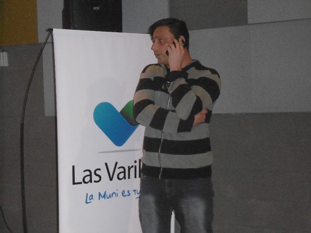 Charla de advertencia sobre intentos de estafas telefónicas