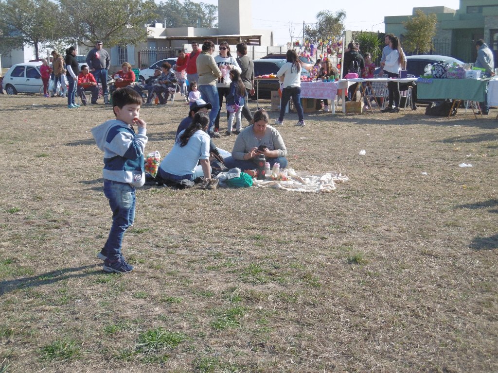 Segunda multitudinaria edición de “Mi Barrio Emprende” a todo sol (Imágenes)