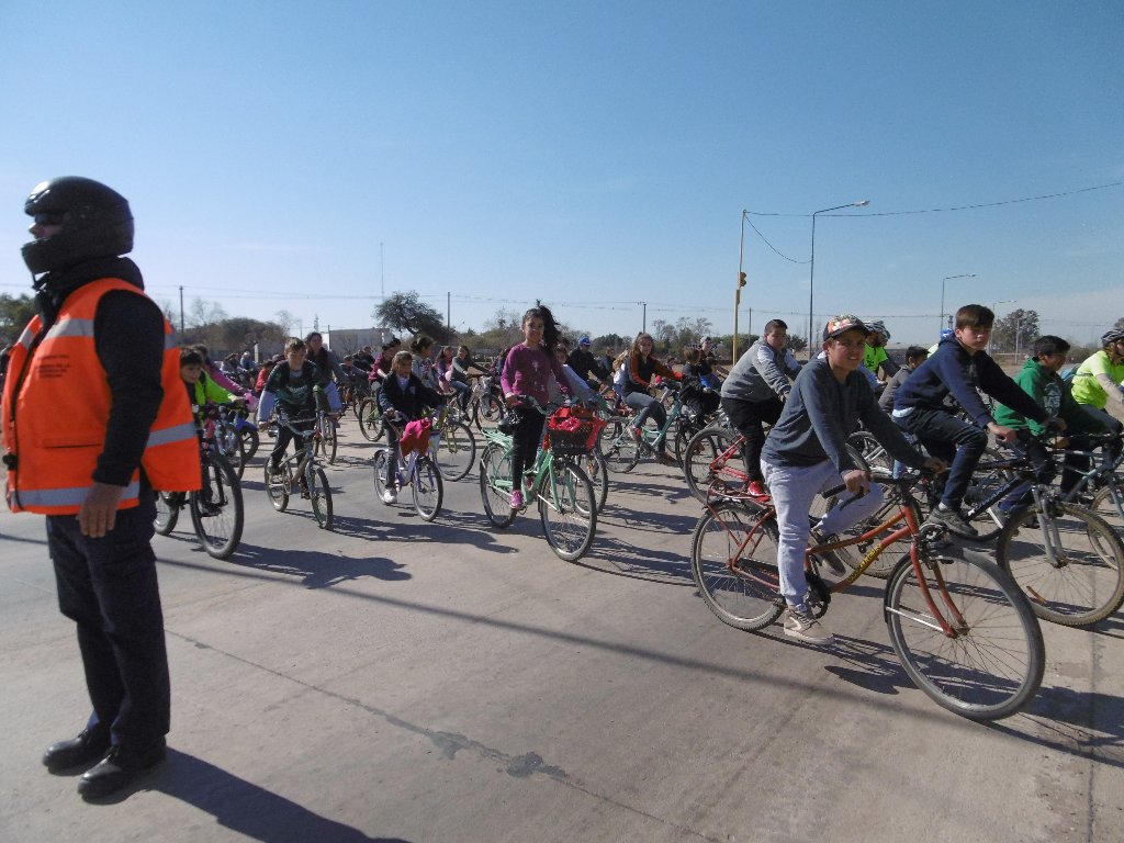 Multitudinaria Bicicleteada Parroquial