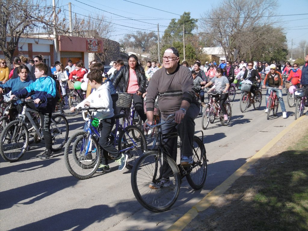 Multitudinaria Bicicleteada Parroquial