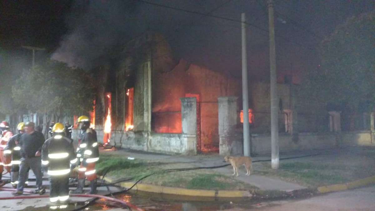 Ardió una casa en Laspiur. Pérdidas totales