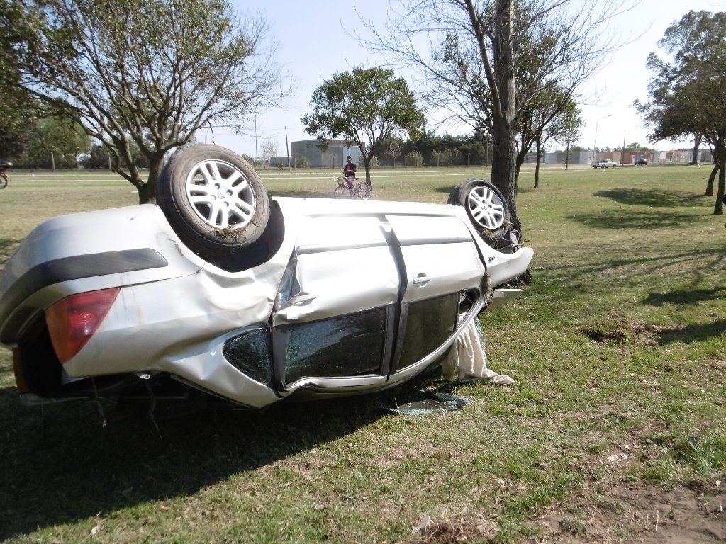 Anticipo: accidente en el acceso norte de Las Varillas