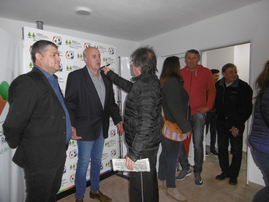Inauguraron el edificio de la Confederación Argentina de Atletismo.
