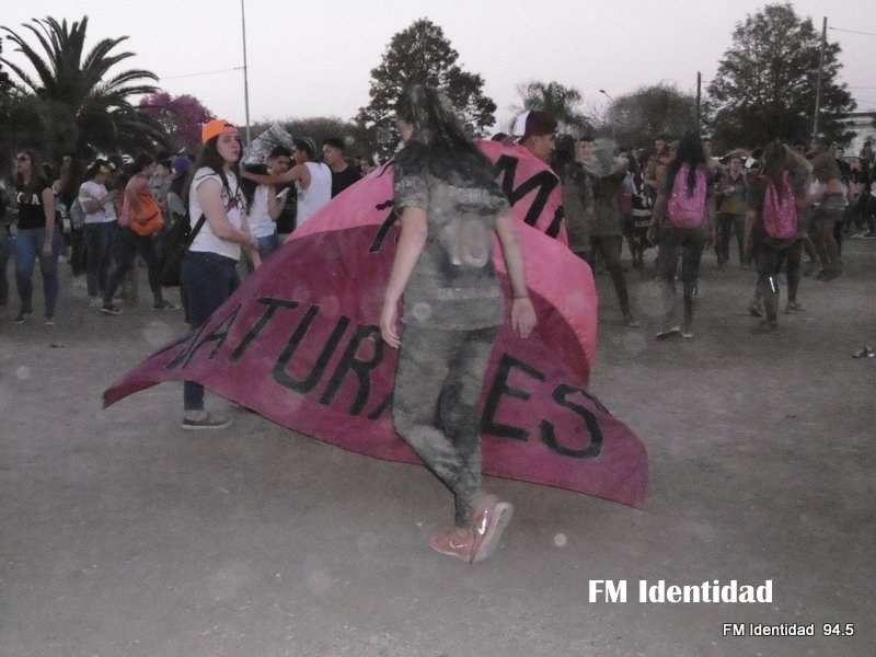 Festejo de  la primavera en el Anfiteatro-Imágenes