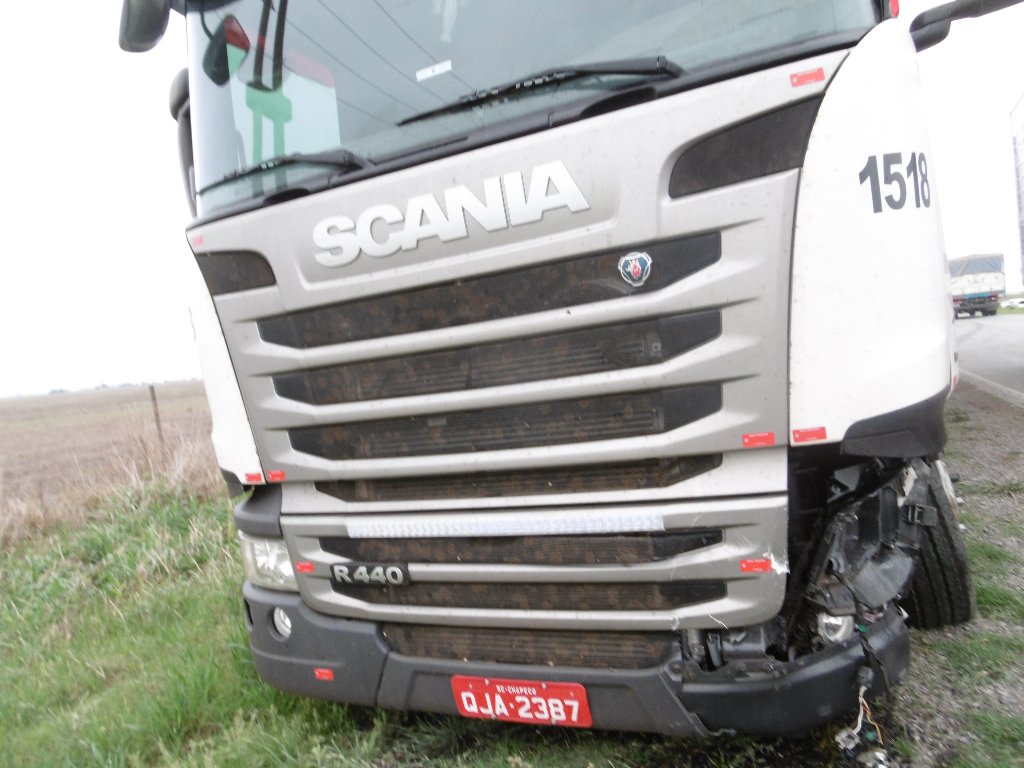 Choque Frontal en Ruta 158