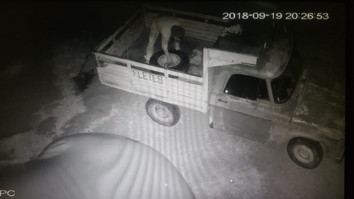 Allanamientos por robo de cereal, hurtos y un choque con una mujer herida